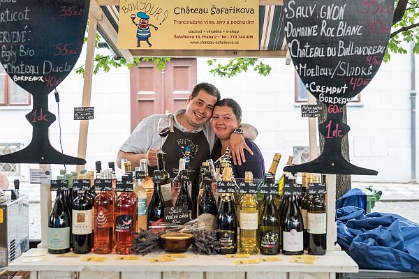 Francouzský trh na Kampě - vína