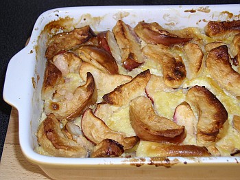 Francouzský jablečný koláč - Tian de pommes